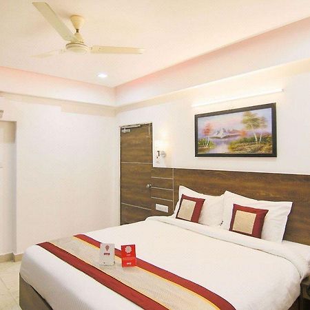 Oyo 9647 Hotel Mvv Bhavan Вишакхапатнам Экстерьер фото